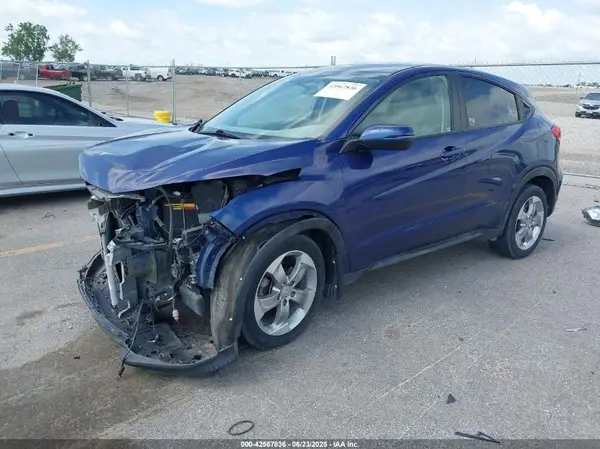 3CZRU6H51HM710445 2017 HONDA HR-V - Image 2