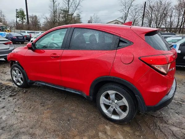3CZRU6H51HM711501 2017 HONDA HR-V - Image 2