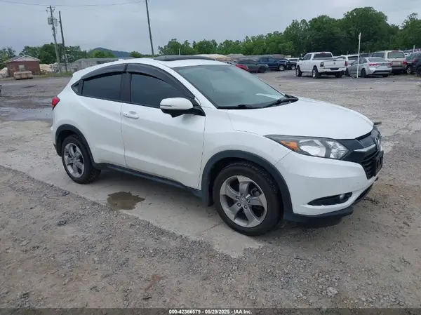 3CZRU6H51HM712857 2017 HONDA HR-V - Image 1