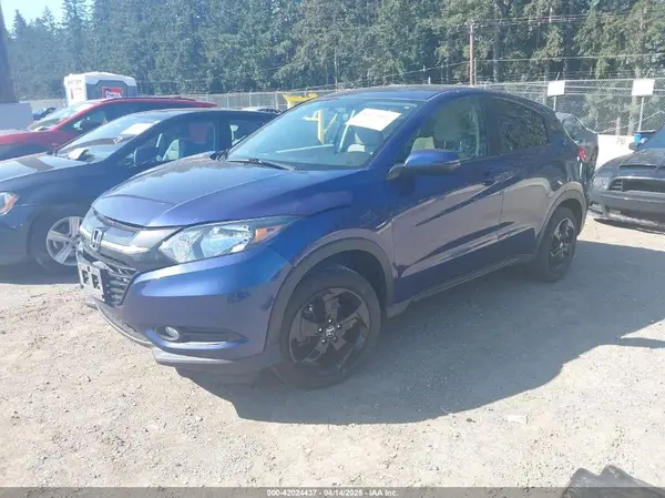 3CZRU6H51HM713572 2017 HONDA HR-V - Image 2
