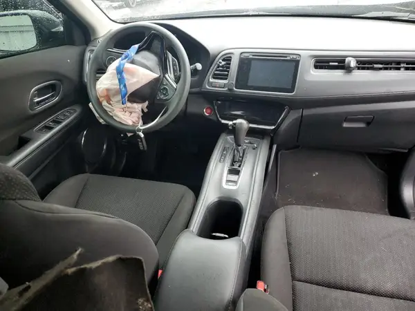 3CZRU6H51HM714608 2017 HONDA HR-V - Image 8
