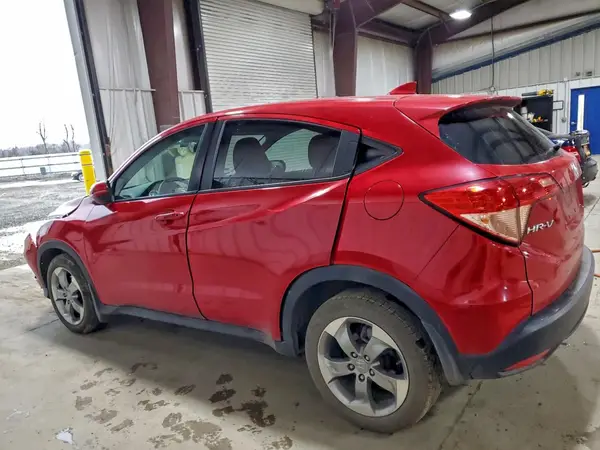 3CZRU6H51HM715466 2017 HONDA HR-V - Image 2