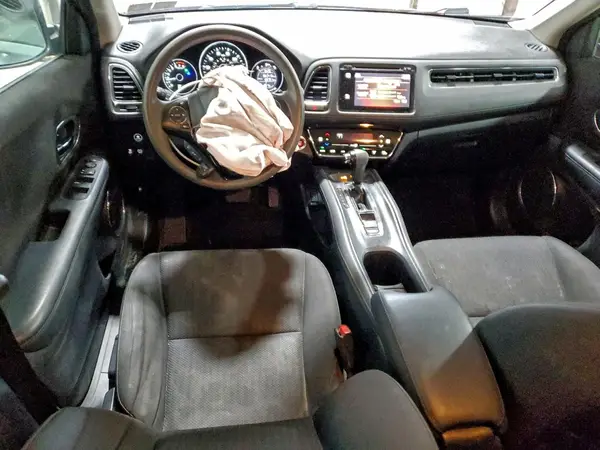 3CZRU6H51HM715466 2017 HONDA HR-V - Image 8