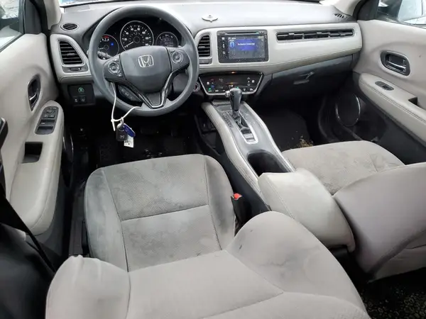 3CZRU6H51HM715502 2017 HONDA HR-V - Image 8