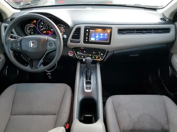 3CZRU6H51HM730579 2017 HONDA HR-V - Image 8