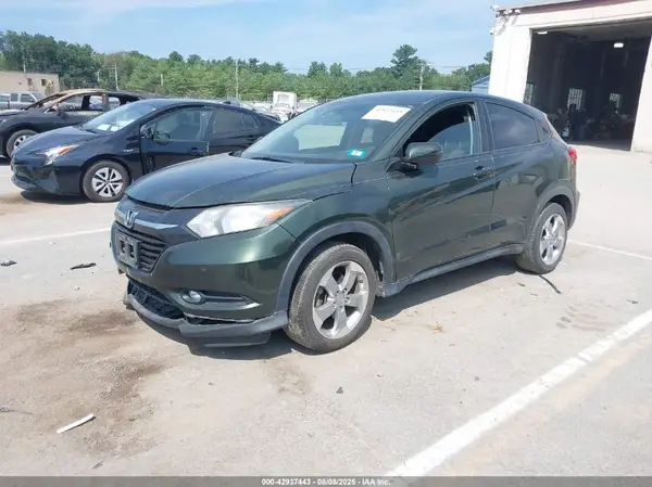3CZRU6H51HM730954 2017 HONDA HR-V - Image 2