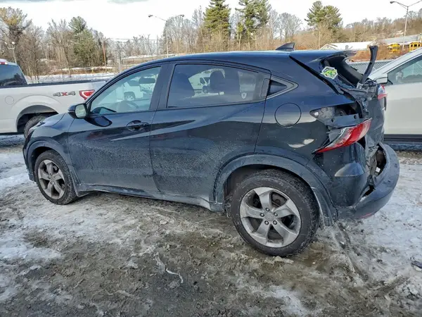 3CZRU6H51HM731358 2017 HONDA HR-V - Image 2