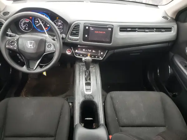3CZRU6H51HM731425 2017 HONDA HR-V - Image 8