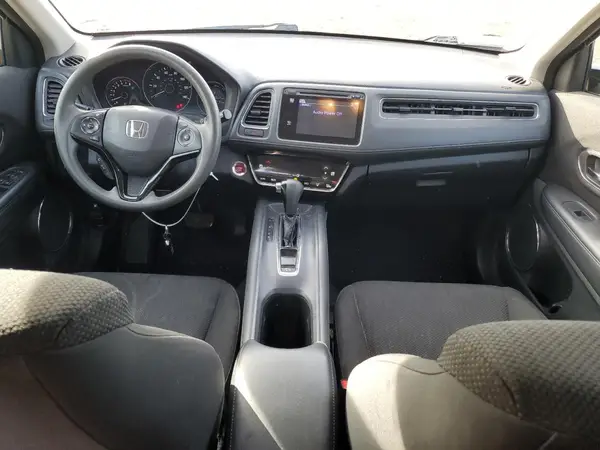 3CZRU6H51HM734034 2017 HONDA HR-V - Image 8
