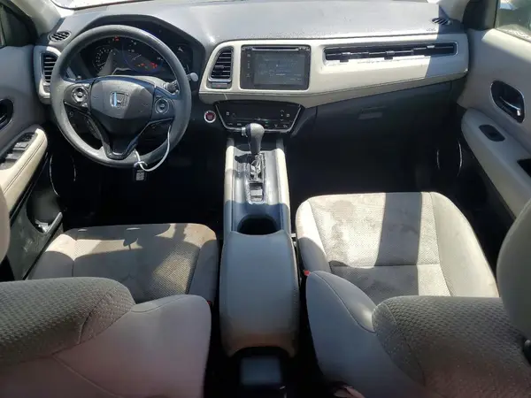 3CZRU6H51JG701586 2018 HONDA HR-V - Image 8