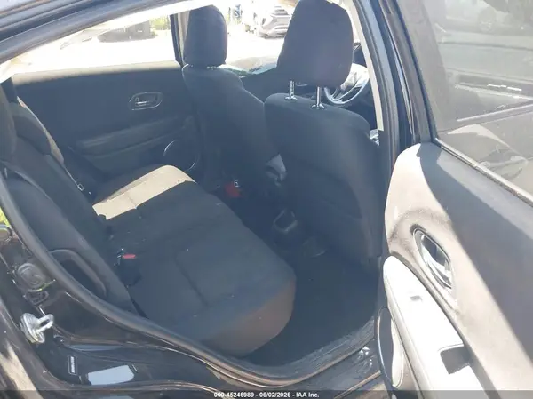 3CZRU6H51JG703998 2018 HONDA HR-V - Image 8
