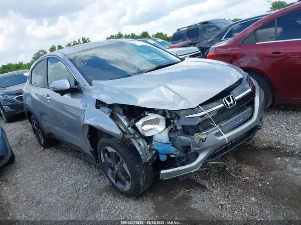 3CZRU6H51JG712281 2018 HONDA HR-V - Image 1
