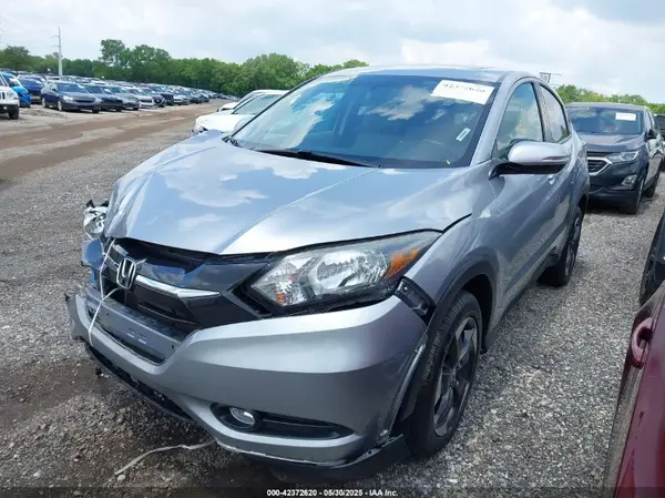 3CZRU6H51JG712281 2018 HONDA HR-V - Image 2