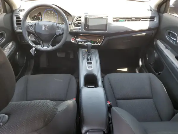 3CZRU6H51JG712572 2018 HONDA HR-V - Image 8