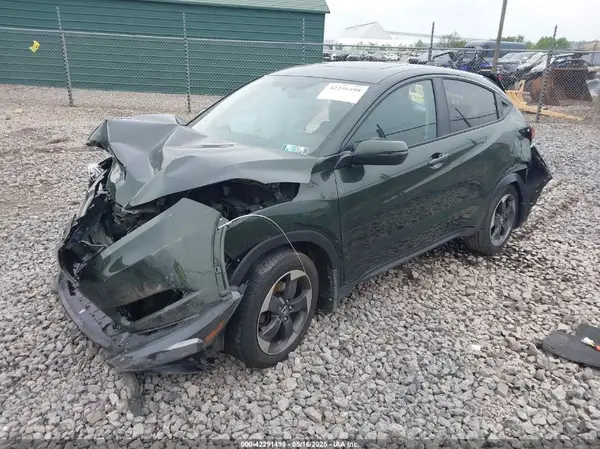 3CZRU6H51JG717822 2018 HONDA HR-V - Image 2