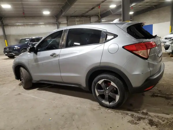 3CZRU6H51JG718789 2018 HONDA HR-V - Image 2