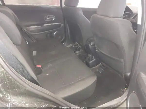 3CZRU6H51JG721577 2018 HONDA HR-V - Image 8