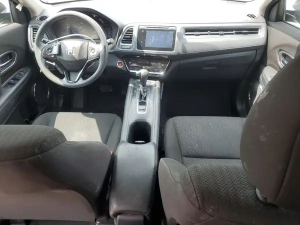 3CZRU6H51JG721868 2018 HONDA HR-V - Image 8
