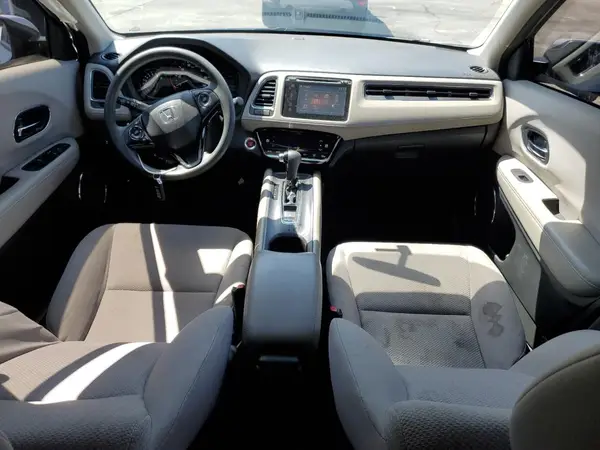 3CZRU6H51JG725547 2018 HONDA HR-V - Image 8