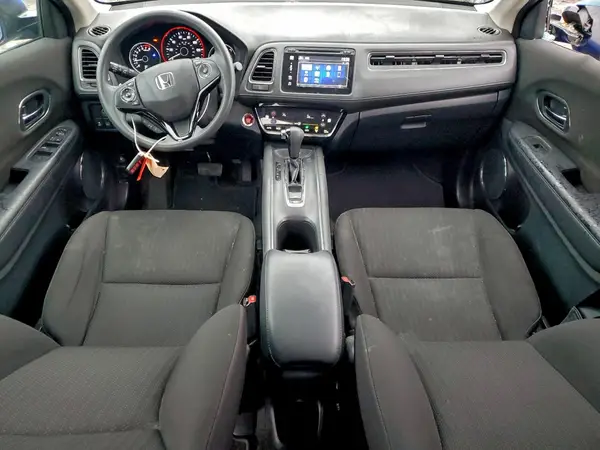 3CZRU6H51JM700973 2018 HONDA HR-V - Image 8
