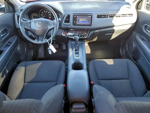 3CZRU6H51JM710015 2018 HONDA HR-V - Image 8