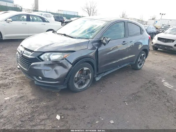 3CZRU6H51JM717627 2018 HONDA HR-V - Image 2