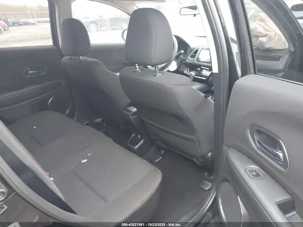 3CZRU6H51JM719183 2018 HONDA HR-V - Image 8