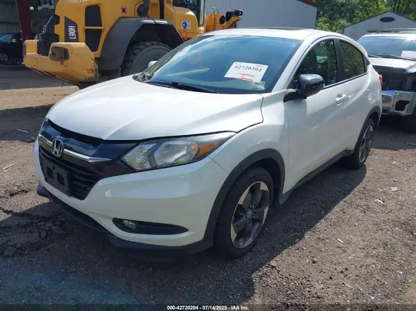 3CZRU6H51JM721774 2018 HONDA HR-V - Image 2