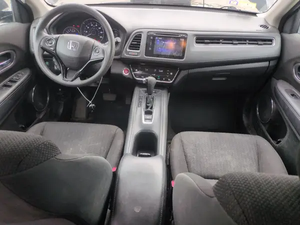 3CZRU6H51JM728479 2018 HONDA HR-V - Image 8