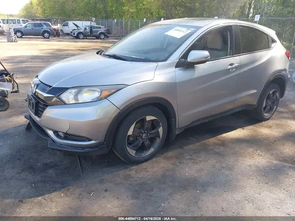 3CZRU6H51JM730068 2018 HONDA HR-V - Image 2