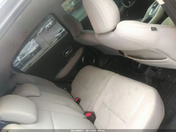3CZRU6H51KM714051 2019 HONDA HR-V - Image 8