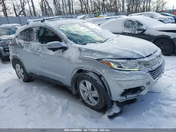 3CZRU6H51KM722974 2019 HONDA HR-V - Image 1