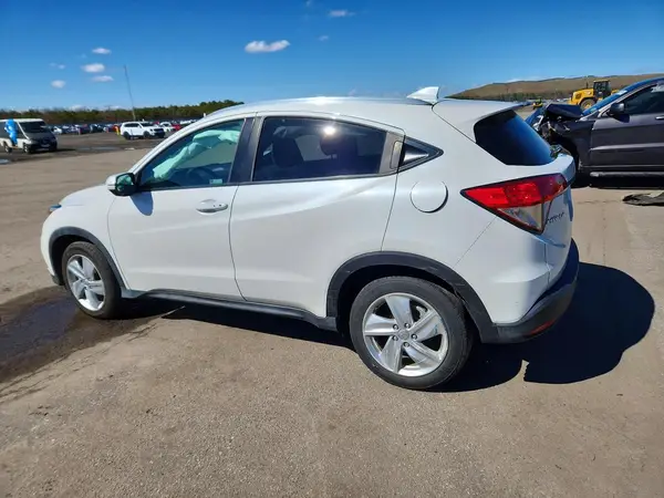 3CZRU6H51KM725096 2019 HONDA HR-V - Image 2