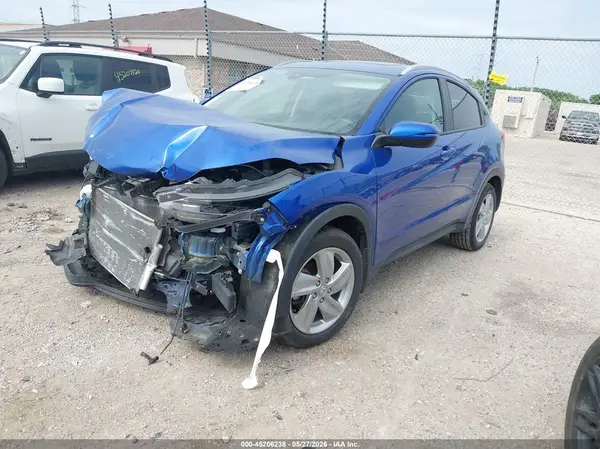 3CZRU6H51KM727155 2019 HONDA HR-V - Image 2