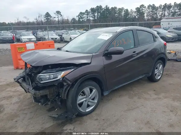 3CZRU6H51KM728953 2019 HONDA HR-V - Image 2