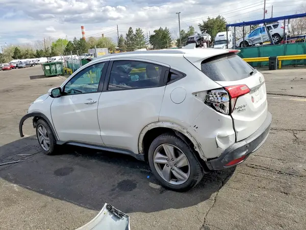 3CZRU6H51KM738883 2019 HONDA HR-V - Image 2