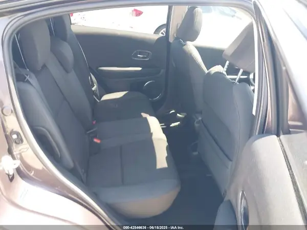 3CZRU6H51LM720191 2020 HONDA HR-V - Image 8
