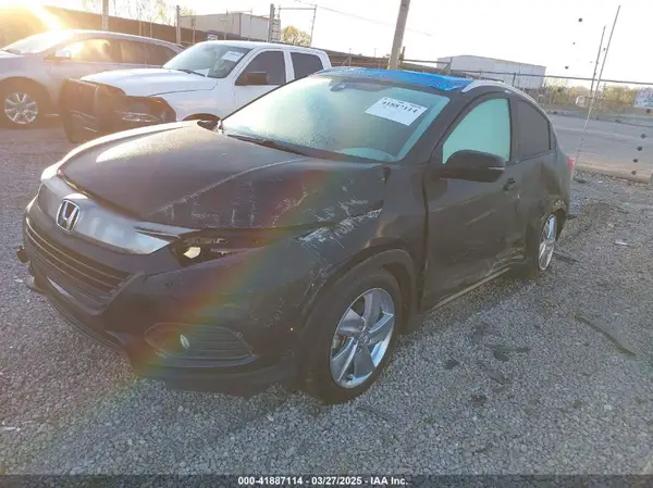 3CZRU6H51LM738156 2020 HONDA HR-V - Image 2
