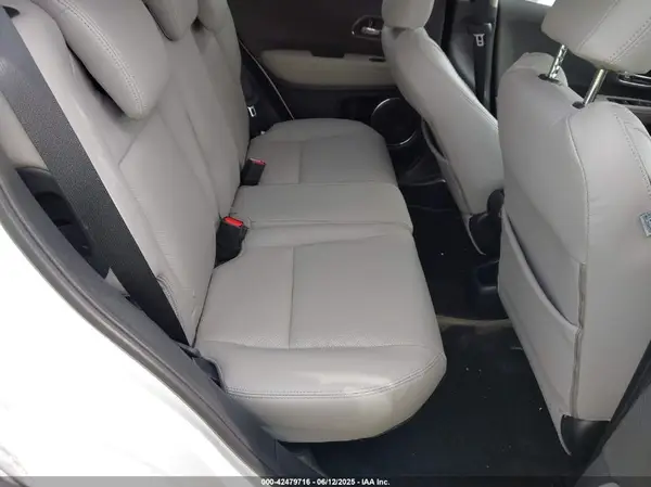 3CZRU6H51MM717342 2021 HONDA HR-V - Image 8