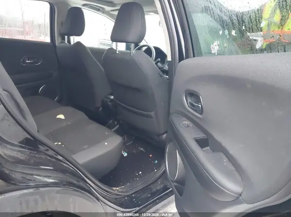 3CZRU6H51NM706262 2022 HONDA HR-V - Image 8