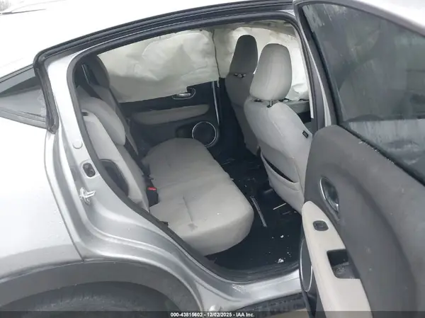 3CZRU6H51NM709274 2022 HONDA HR-V - Image 8