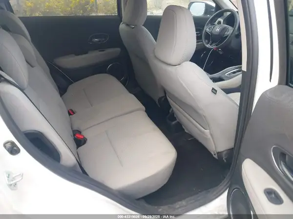 3CZRU6H51NM718606 2022 HONDA HR-V - Image 8