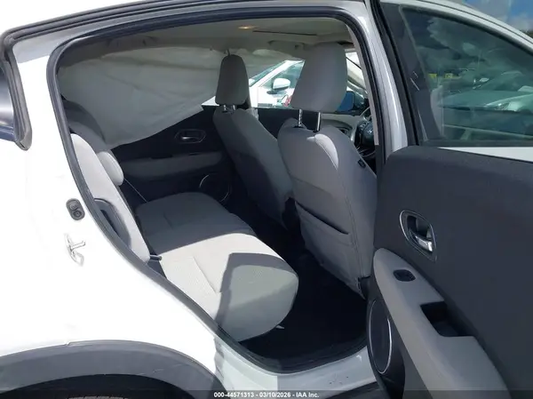 3CZRU6H51NM720176 2022 HONDA HR-V - Image 8
