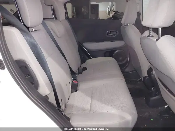 3CZRU6H51NM729041 2022 HONDA HR-V - Image 8