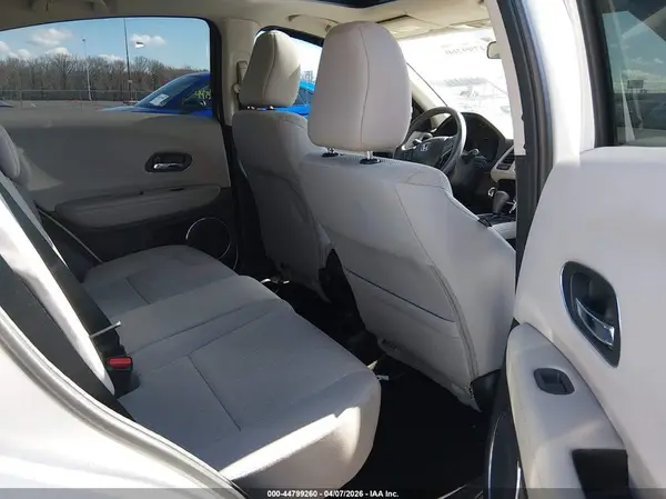 3CZRU6H52GM706919 2016 HONDA HR-V - Image 8