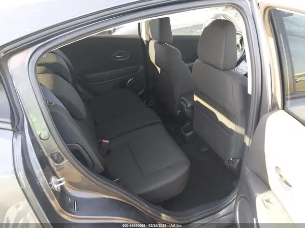3CZRU6H52GM718469 2016 HONDA HR-V - Image 8