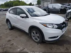 3CZRU6H52GM720660 2016 HONDA HR-V
