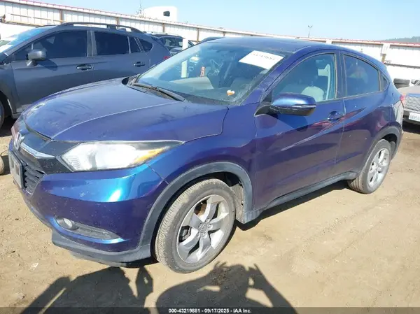 3CZRU6H52GM737135 2016 HONDA HR-V - Image 2