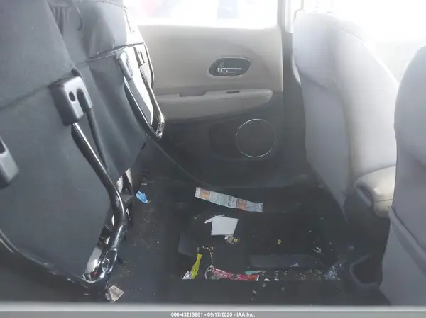 3CZRU6H52GM737135 2016 HONDA HR-V - Image 8
