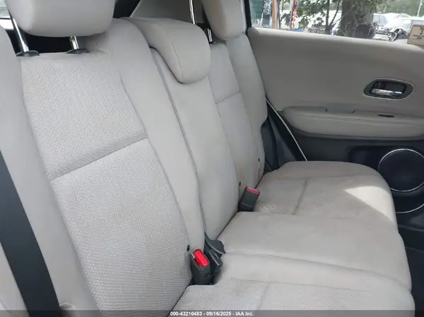 3CZRU6H52GM741427 2016 HONDA HR-V - Image 8